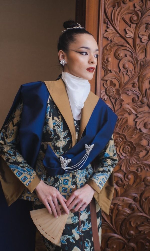 DEDENSISWANTO X BATIK TRENGGALEK - TATAWASTRA FIMELA (1)