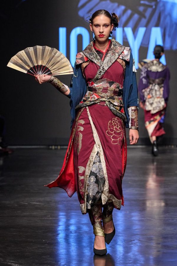 Register - Login (1)